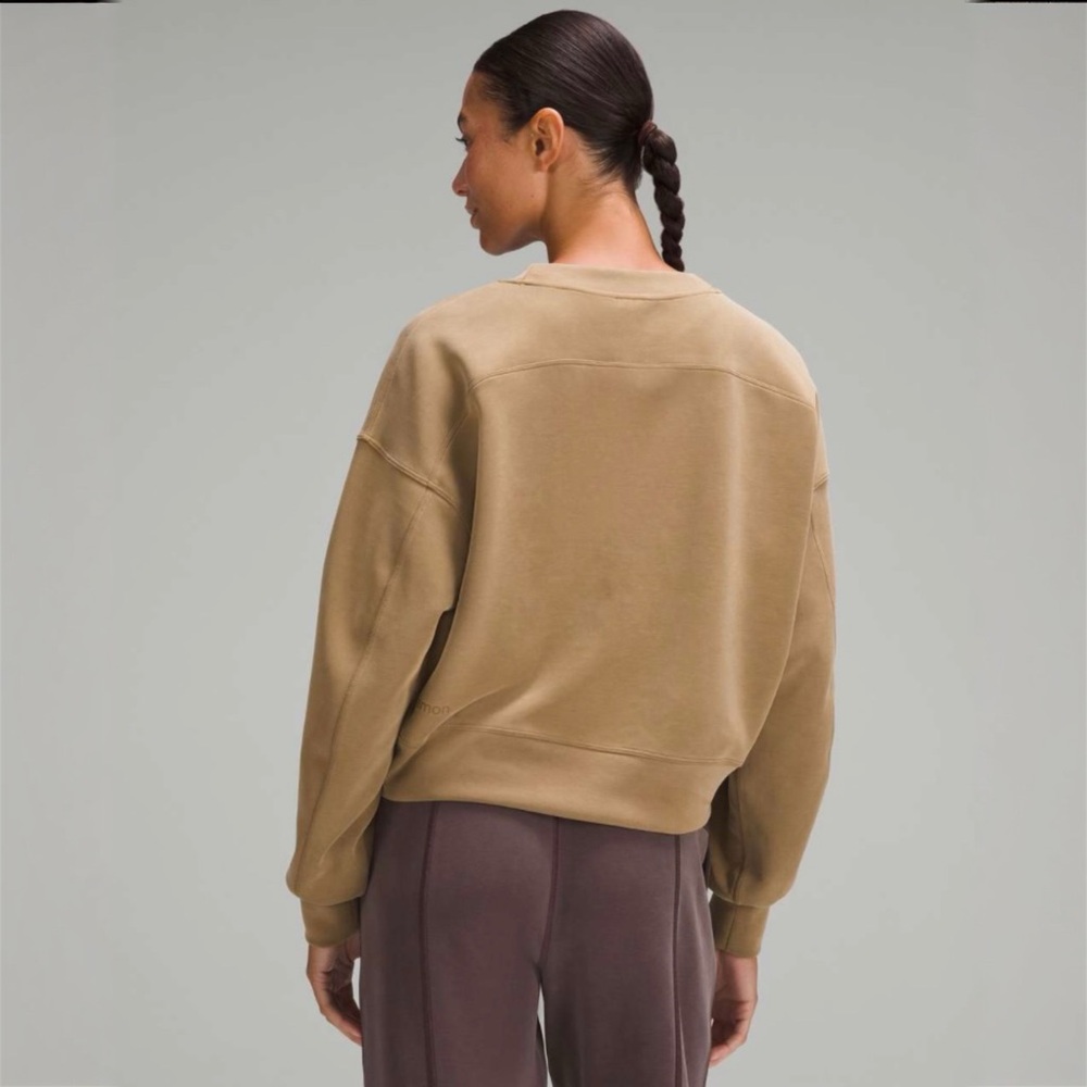 lululemon SOLD OUT Softstreme Cropped Crew Neck Pullover SZ 4 in Allspice - Picture 5 of 6